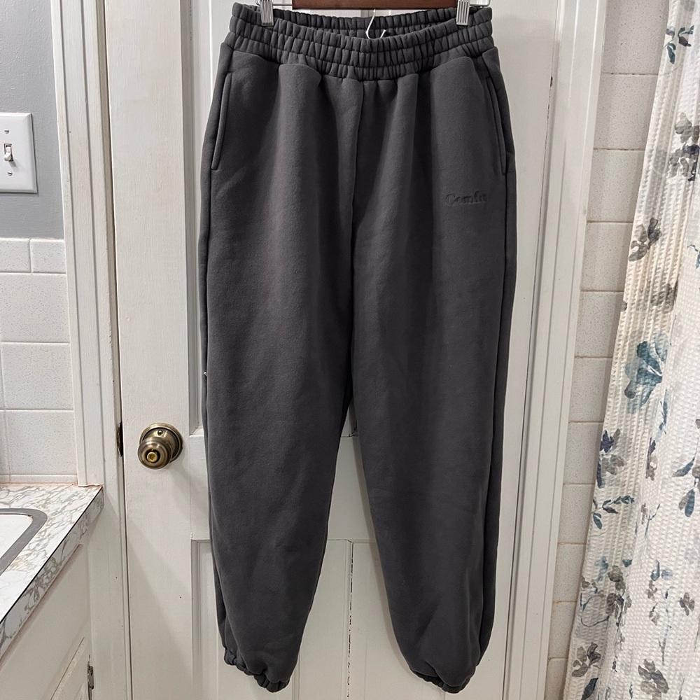Comfrt Unisex Cloud Sweatpants Millstone Gray Size Large